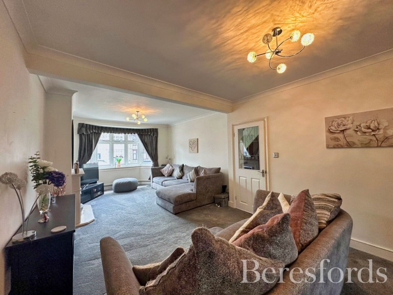 Images for Bush Elms Road, Hornchurch, RM11