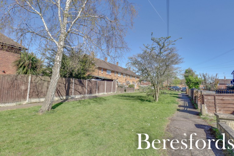 Images for Courage Walk, Hutton, Brentwood, Essex, CM13