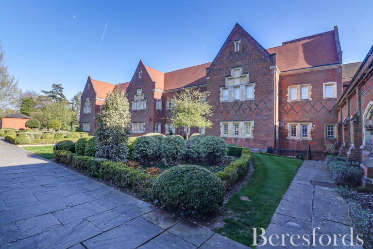 Images for The Galleries, Warley, Brentwood, Essex, CM14
