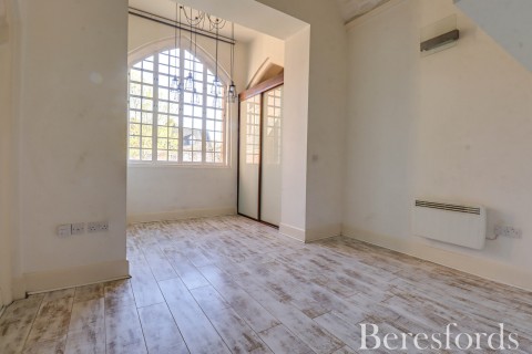 Click the photo for more details of The Galleries, Warley, Brentwood, Essex, CM14