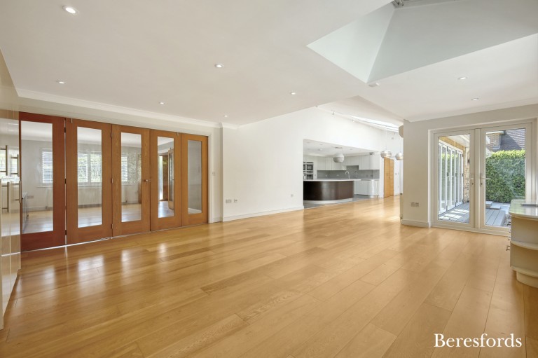 Images for Ridgeway, Hutton Mount, Brentwood, Essex, CM13