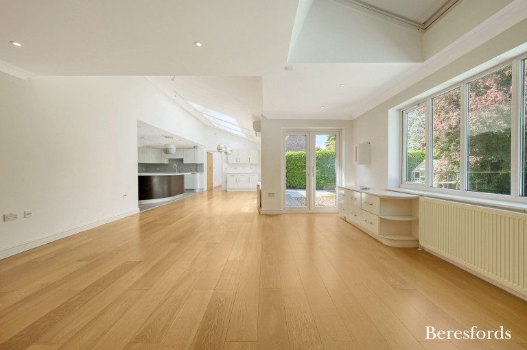 Images for Ridgeway, Hutton Mount, Brentwood, Essex, CM13