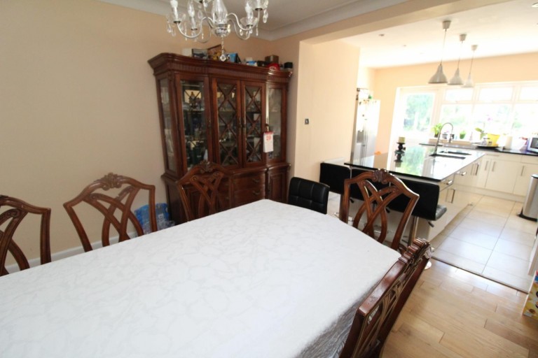 Images for Waldegrave Gardens, Upminster, RM14