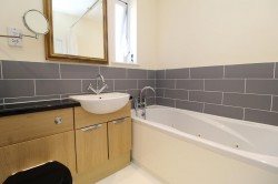 Images for Waldegrave Gardens, Upminster, RM14