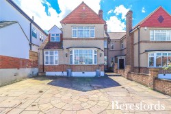 Images for Waldegrave Gardens, Upminster, RM14