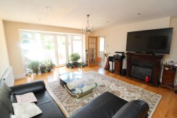 Images for Waldegrave Gardens, Upminster, RM14
