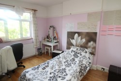 Images for Waldegrave Gardens, Upminster, RM14
