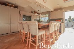 Images for Hornbeam Avenue, Upminster, RM14
