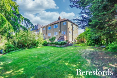 Click the photo for more details of Aspen Grove, Upminster, Essex, RM14