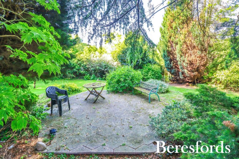 Images for Aspen Grove, Upminster, Essex, RM14