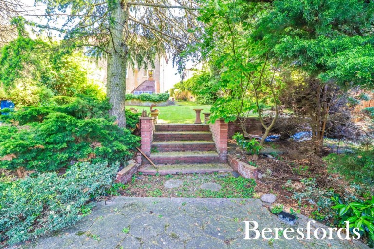 Images for Aspen Grove, Upminster, Essex, RM14