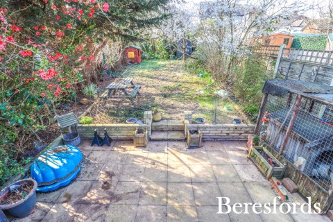 Click the photo for more details of Derby Avenue, Upminster, RM14