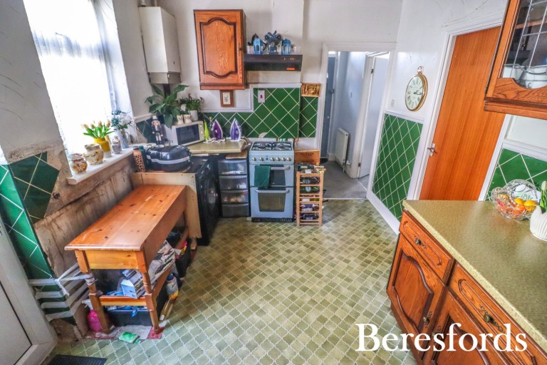 Images for Derby Avenue, Upminster, RM14