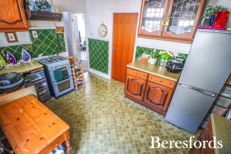 Images for Derby Avenue, Upminster, RM14