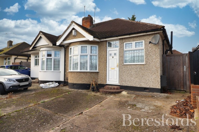 Images for Derby Avenue, Upminster, RM14