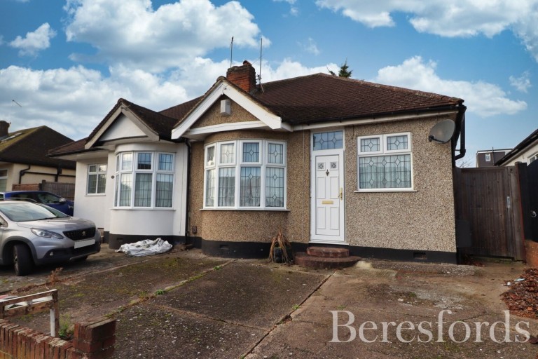 Images for Derby Avenue, Upminster, RM14