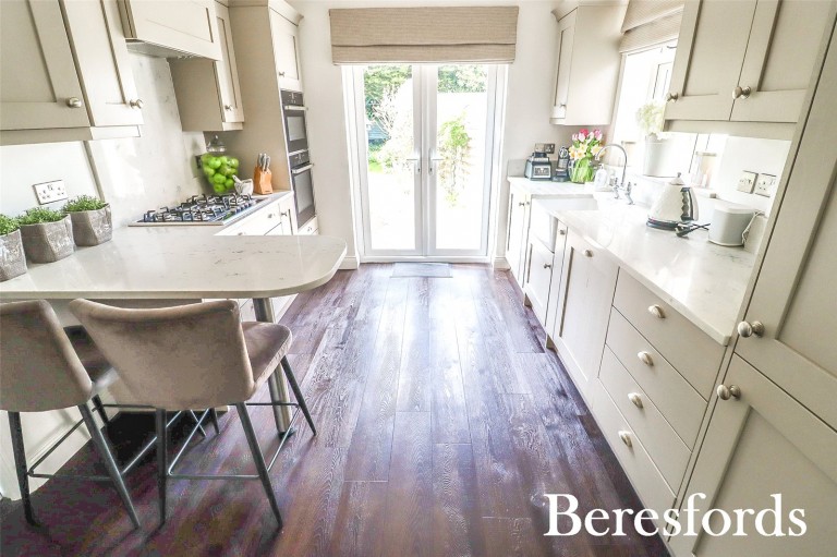 Images for Fleet Avenue, Upminster, RM14