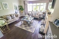 Images for Fleet Avenue, Upminster, RM14