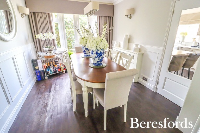 Images for Fleet Avenue, Upminster, RM14