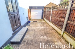 Images for Brackendale Gardens, Upminster, RM14