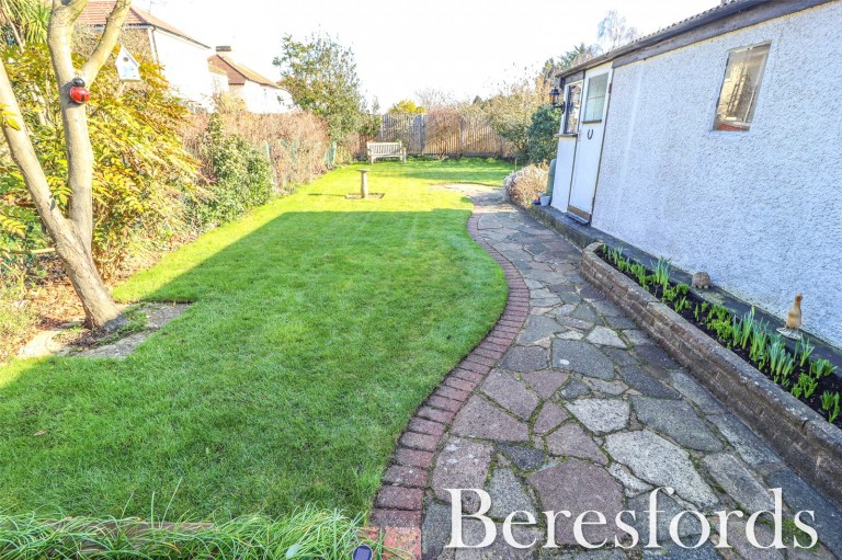 Images for Brackendale Gardens, Upminster, RM14