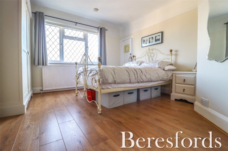 Images for Brackendale Gardens, Upminster, RM14