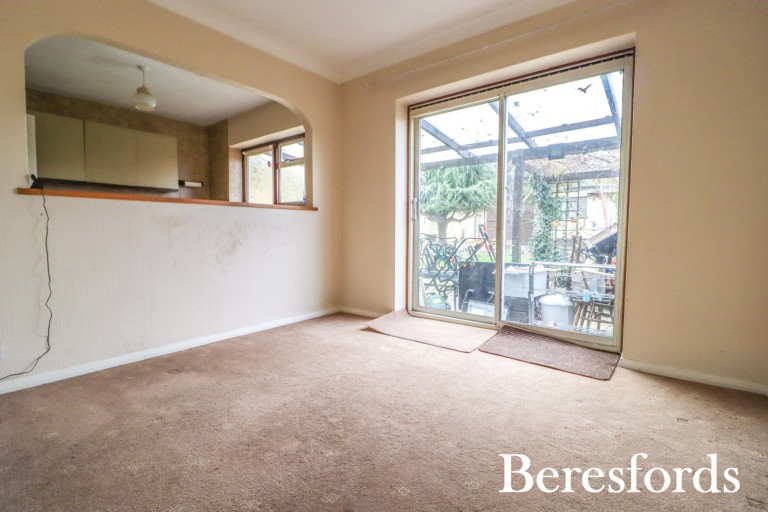 Images for Swan Avenue, Upminster, RM14