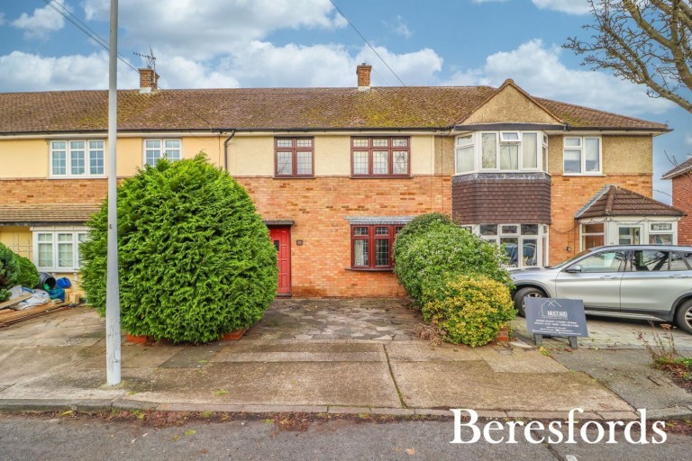 Images for Swan Avenue, Upminster, RM14