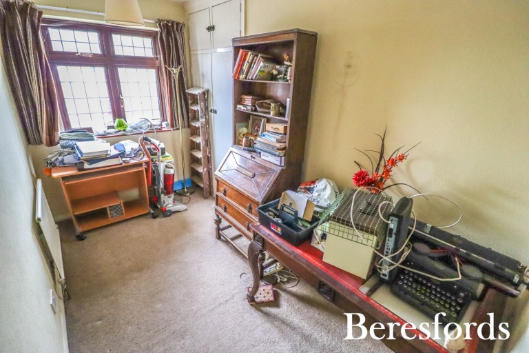 Images for Swan Avenue, Upminster, RM14