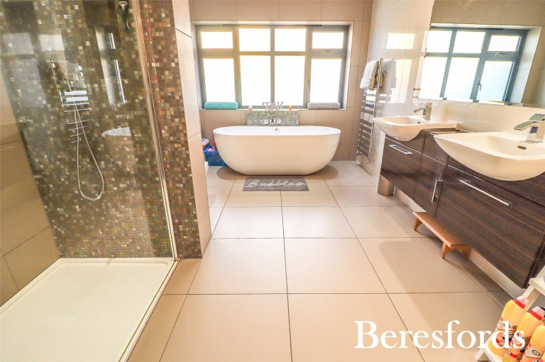 Images for Hall Lane, Upminster, RM14