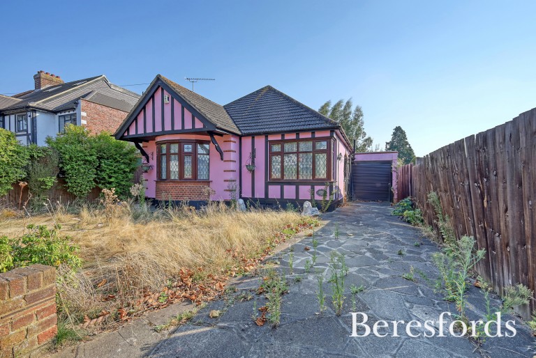 Images for Park Drive, Upminster, RM14