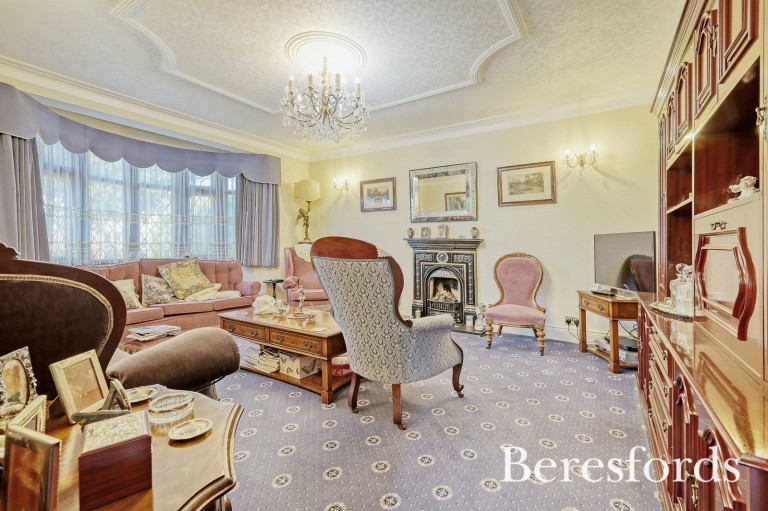 Images for Park Drive, Upminster, RM14