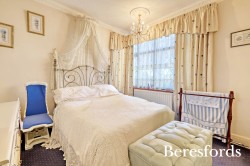 Images for Park Drive, Upminster, RM14