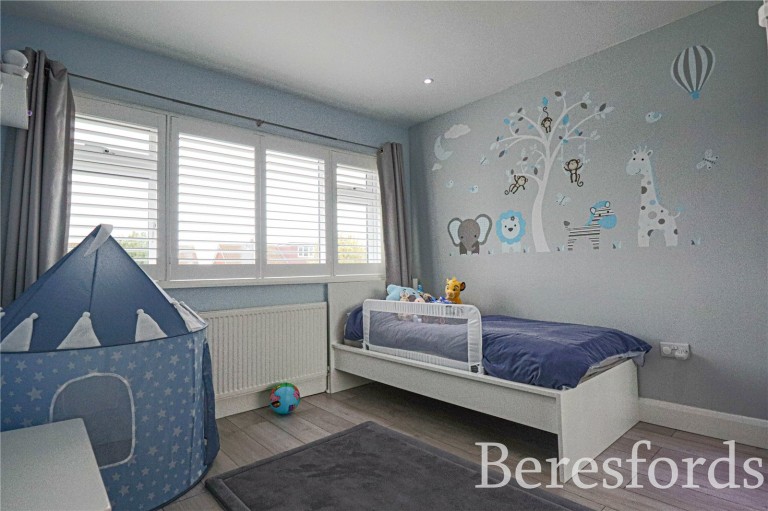 Images for Dury Falls Close, Hornchurch, RM11