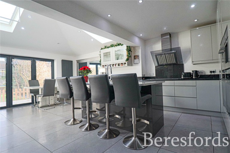 Images for Dury Falls Close, Hornchurch, RM11