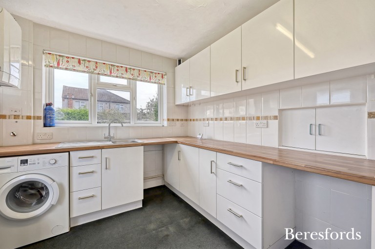 Images for Severn Drive, Upminster, RM14