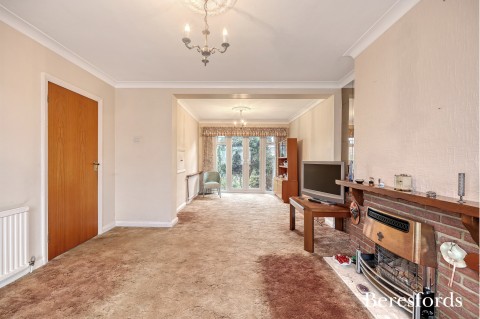 Click the photo for more details of Severn Drive, Upminster, RM14