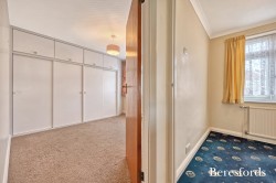 Images for Severn Drive, Upminster, RM14