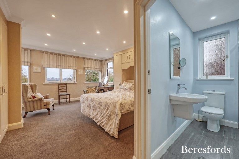 Images for Hall Lane, Upminster, RM14