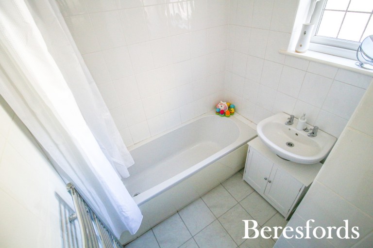 Images for Moor Lane, Upminster, RM14
