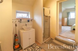 Images for The Crescent, Upminster, RM14