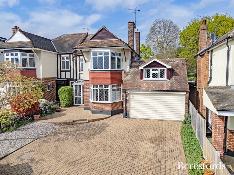 Click the photo for more details of Ingrebourne Gardens, Upminster, RM14