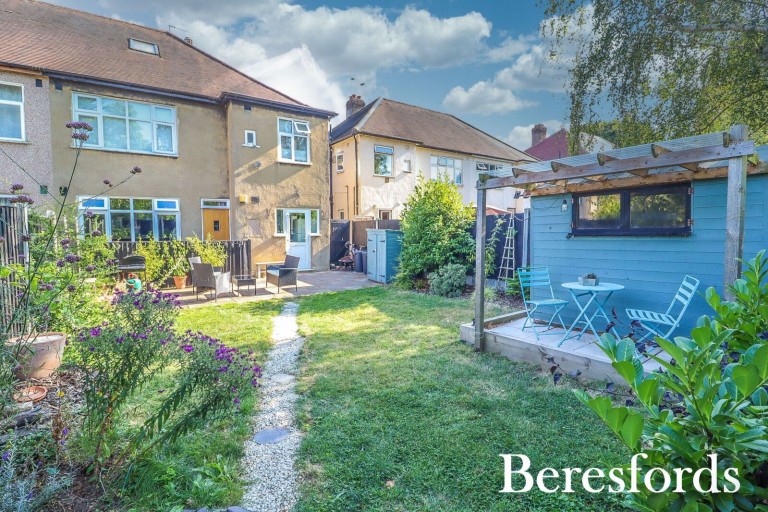 Images for Granton Avenue, Upminster, RM14