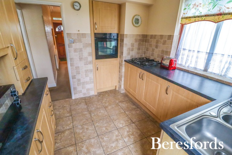 Images for Meadowside Road, Upminster, RM14