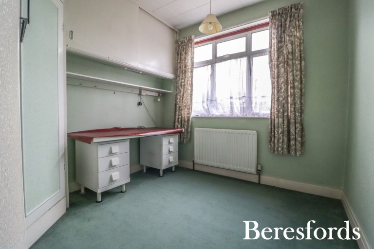 Images for Meadowside Road, Upminster, RM14