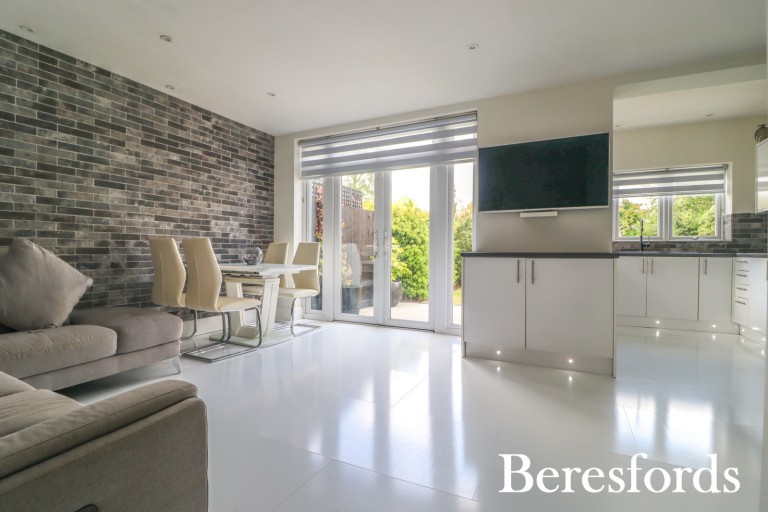 Images for Little Gaynes Lane, Upminster, RM14