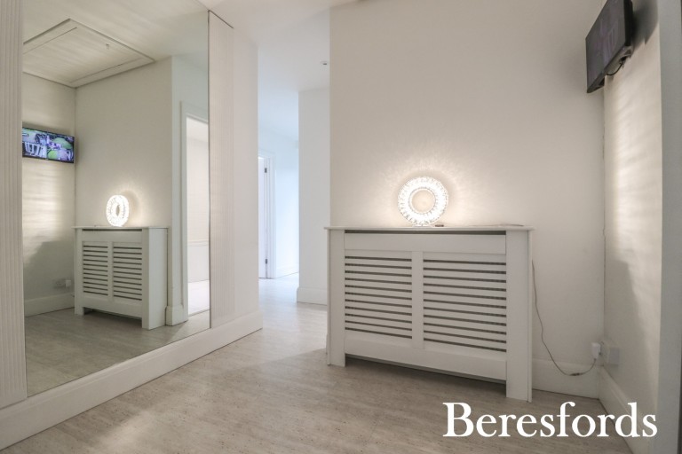 Images for Little Gaynes Lane, Upminster, RM14