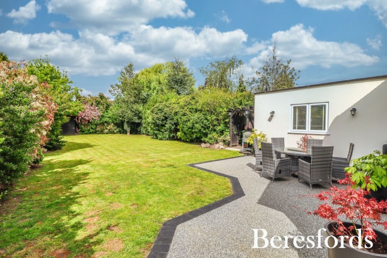 Images for Little Gaynes Lane, Upminster, RM14