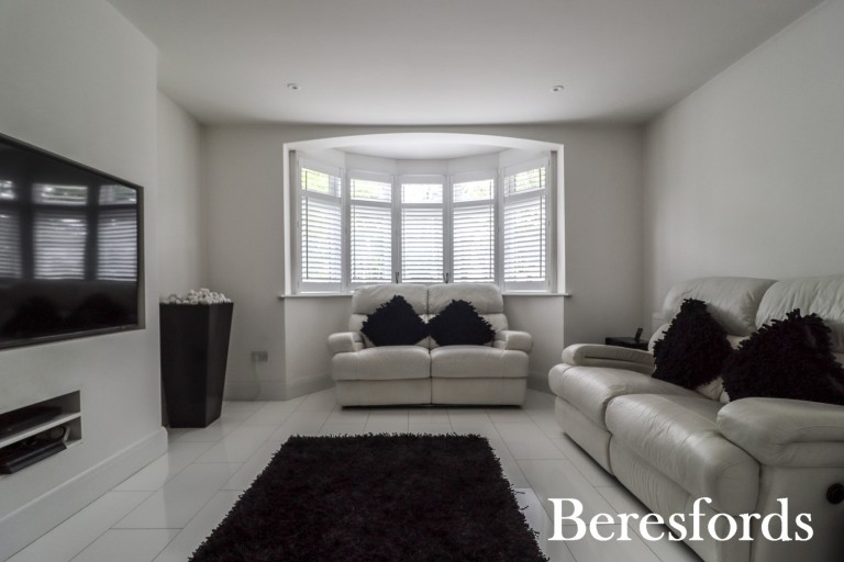 Images for Little Gaynes Lane, Upminster, RM14