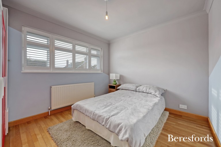 Images for Severn Drive, Upminster, RM14